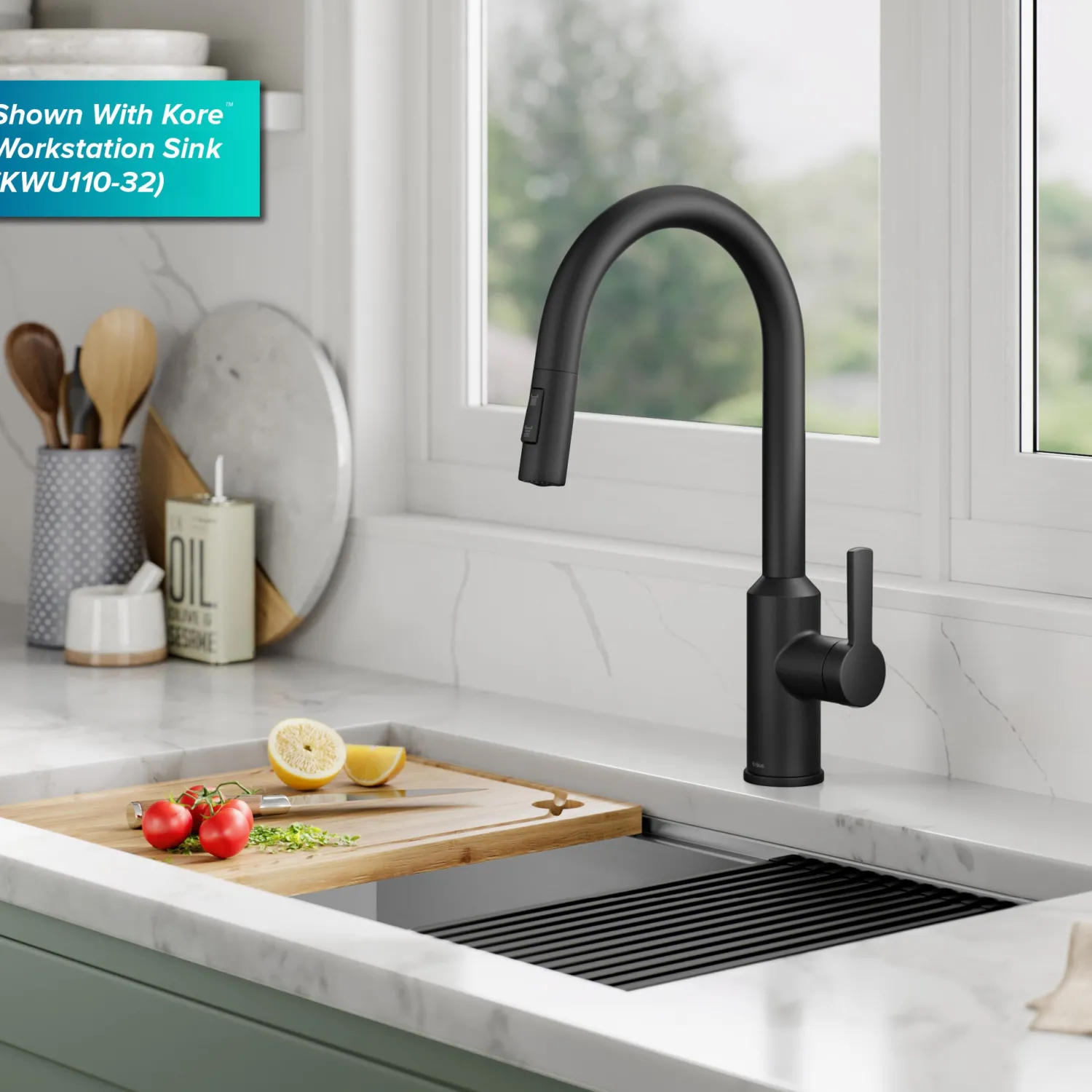 Clearance Oletto Touchless Pull-Down Kitchen Faucet in Matte Black Touchless, Sensor And Tap Activated Kitchen Faucets|Single Hole