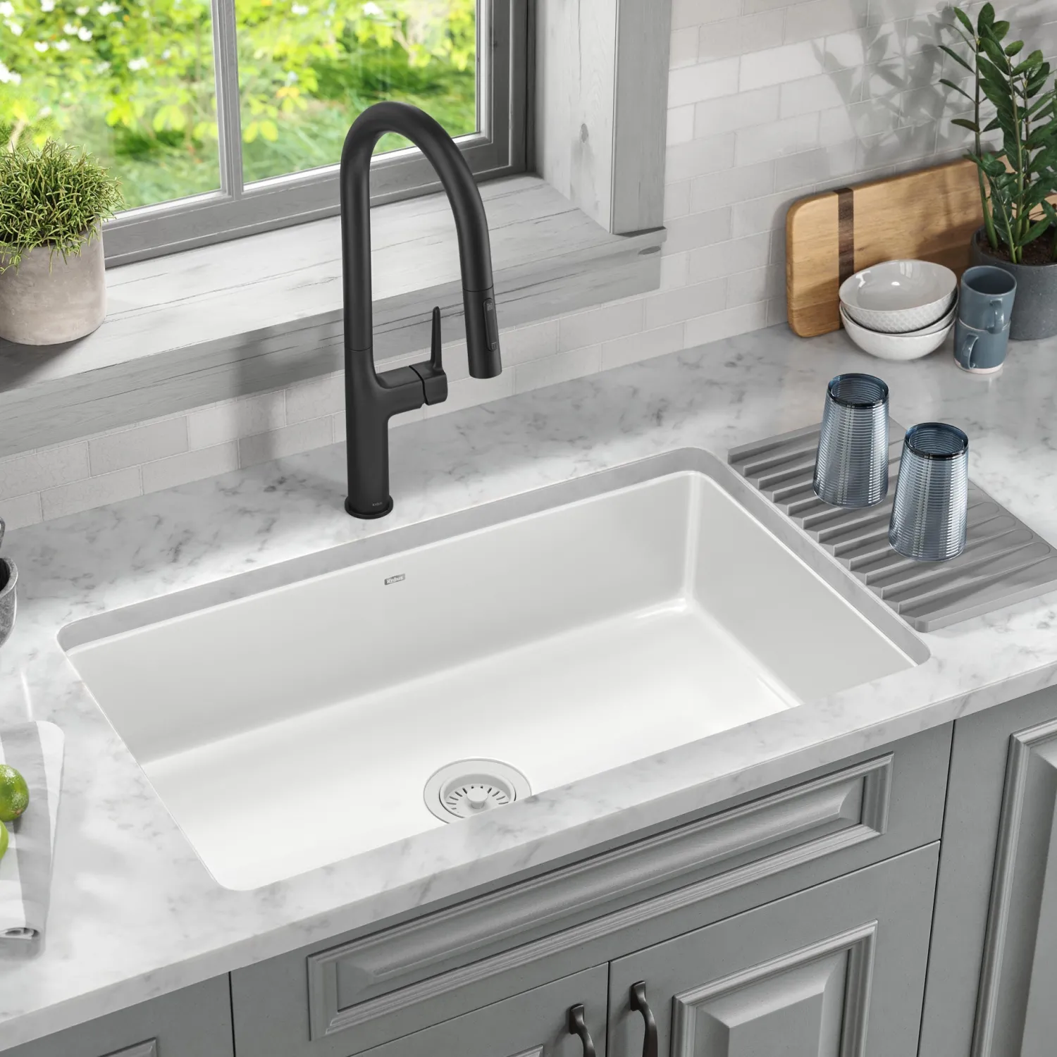 Outlet Pintura 32" Undermount Porcelain Enameled Steel Kitchen Sink in White Single Bowl Sinks|Undermount Sinks