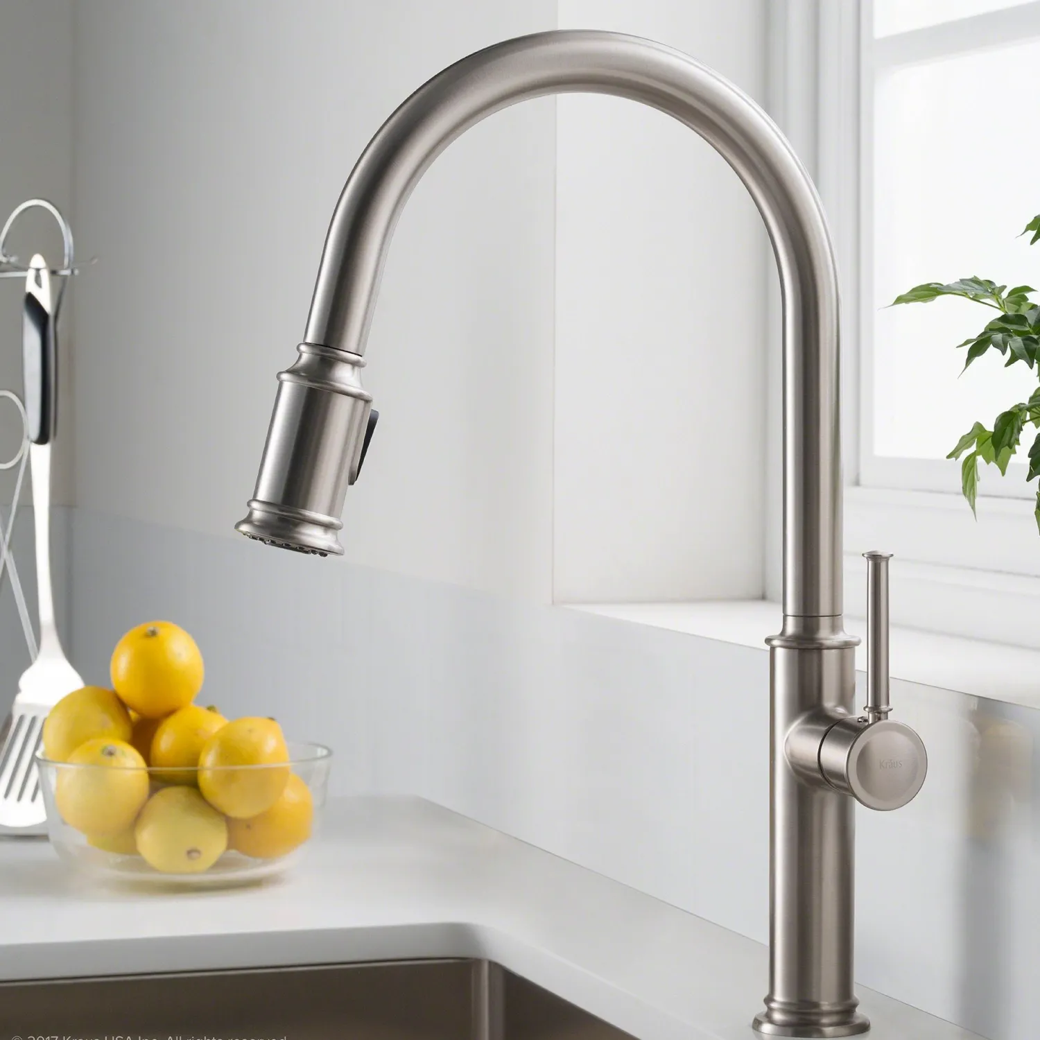 Hot Sellette Single Handle Pull Down Kitchen Faucet with Dual Function Sprayhead in Spot Free all-Brite Stainless Steel Single Hole