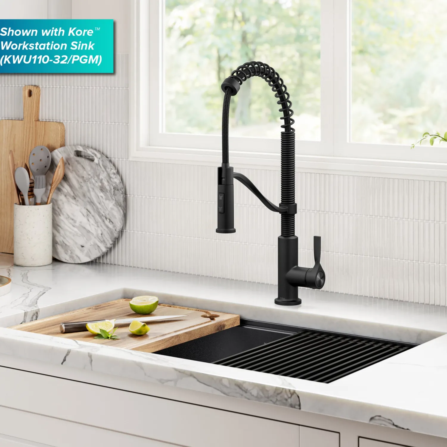 Clearance Torak Single Handle Pull Down Kitchen Faucet in Matte Black Single Hole