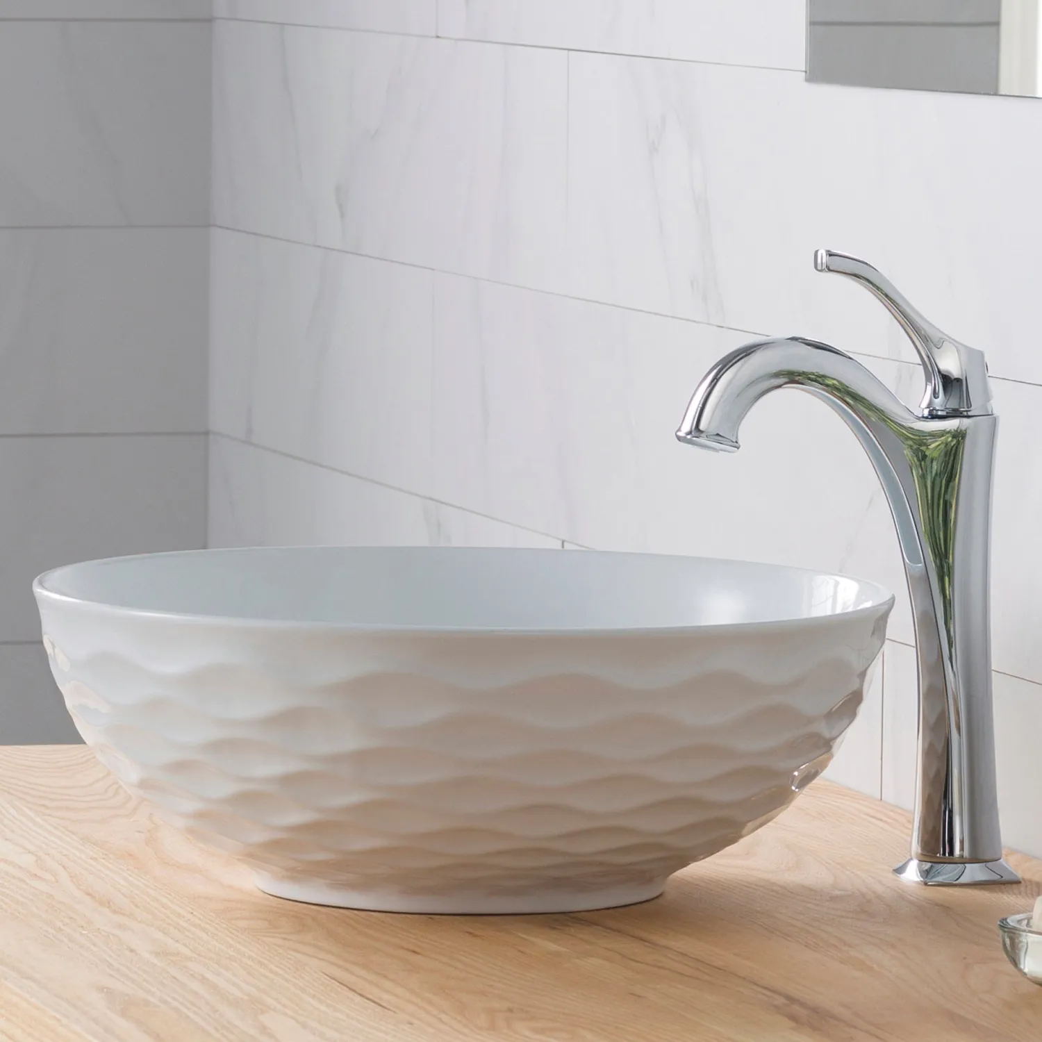 Clearance Viva Round White Porcelain Ceramic Vessel Bathroom Sink with Drain Above Counter / Vessel Sinks