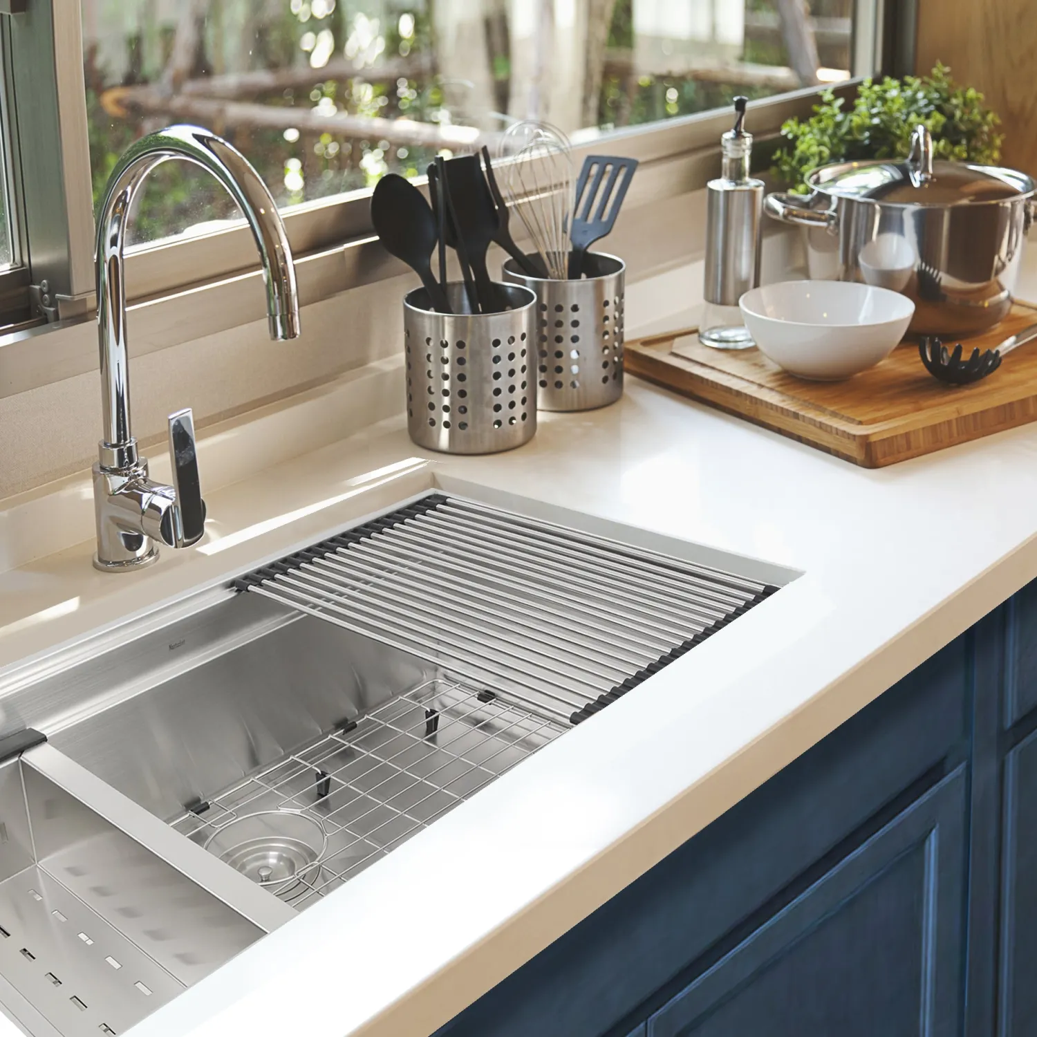 New ZR-PS-3220-16 - 32" Pro Series Workstation Undermount Stainless Steel Kitchen Sink, with Included Rolling Mat, Grid, Colander, and Drain. Workstation Sinks|Stainless Steel Sinks