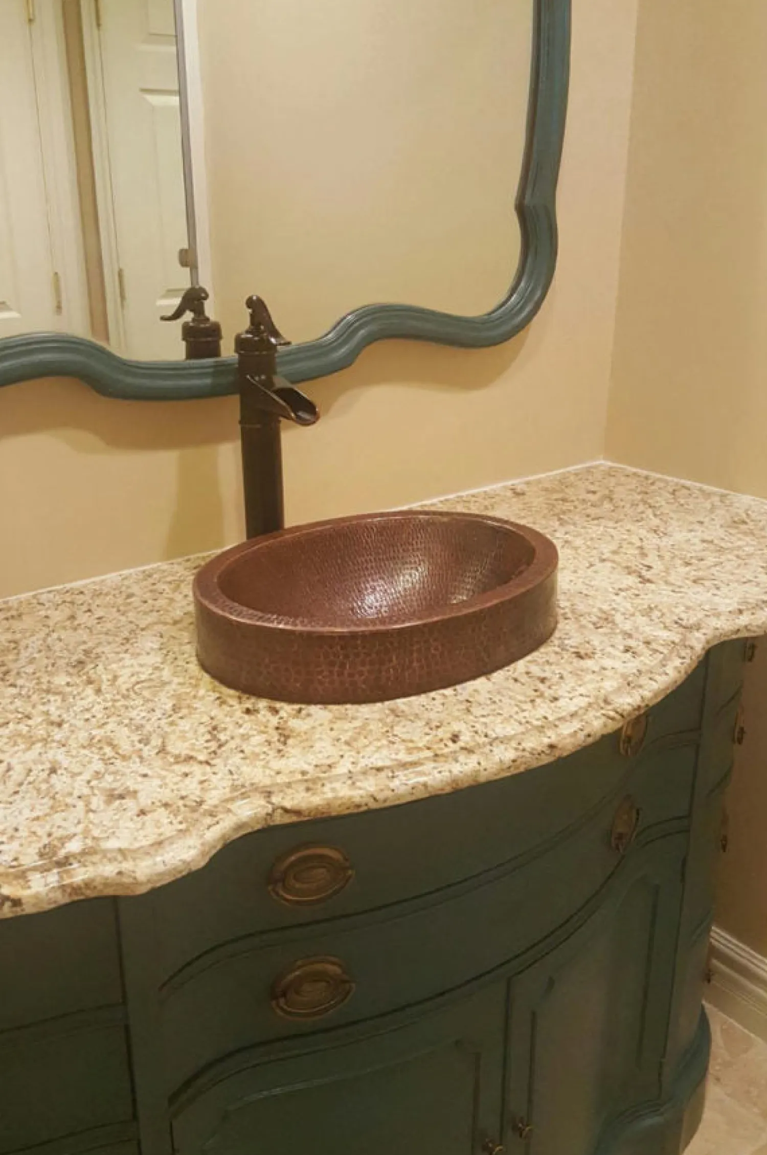 Outlet 17" Oval Dark Hammered Copper Recessed Bathroom Sink Semi-Recessed Sinks