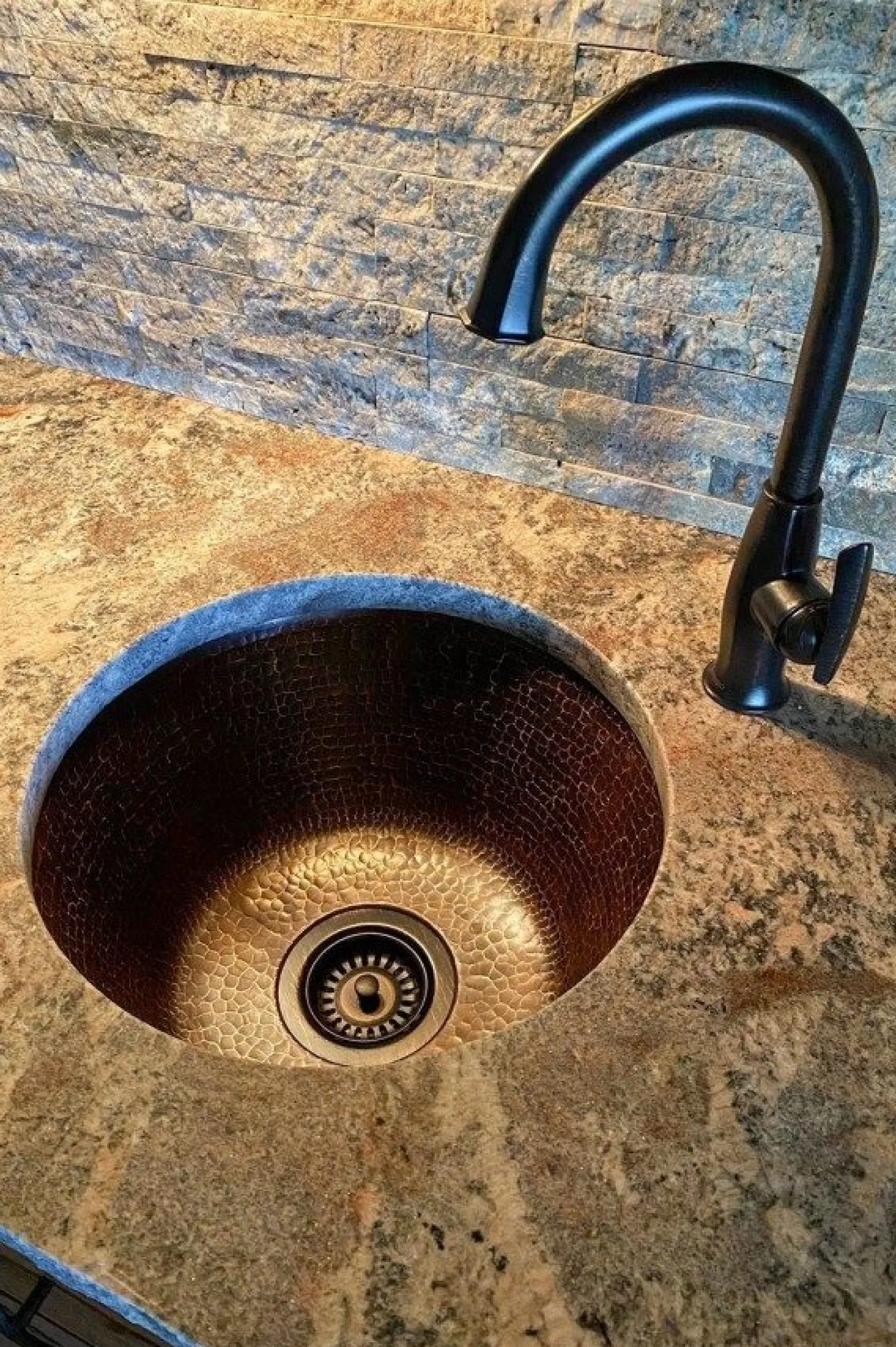 Clearance 16" Round Hammered Copper Prep Sink with 3.5" Drain Size Bar / Prep Sinks