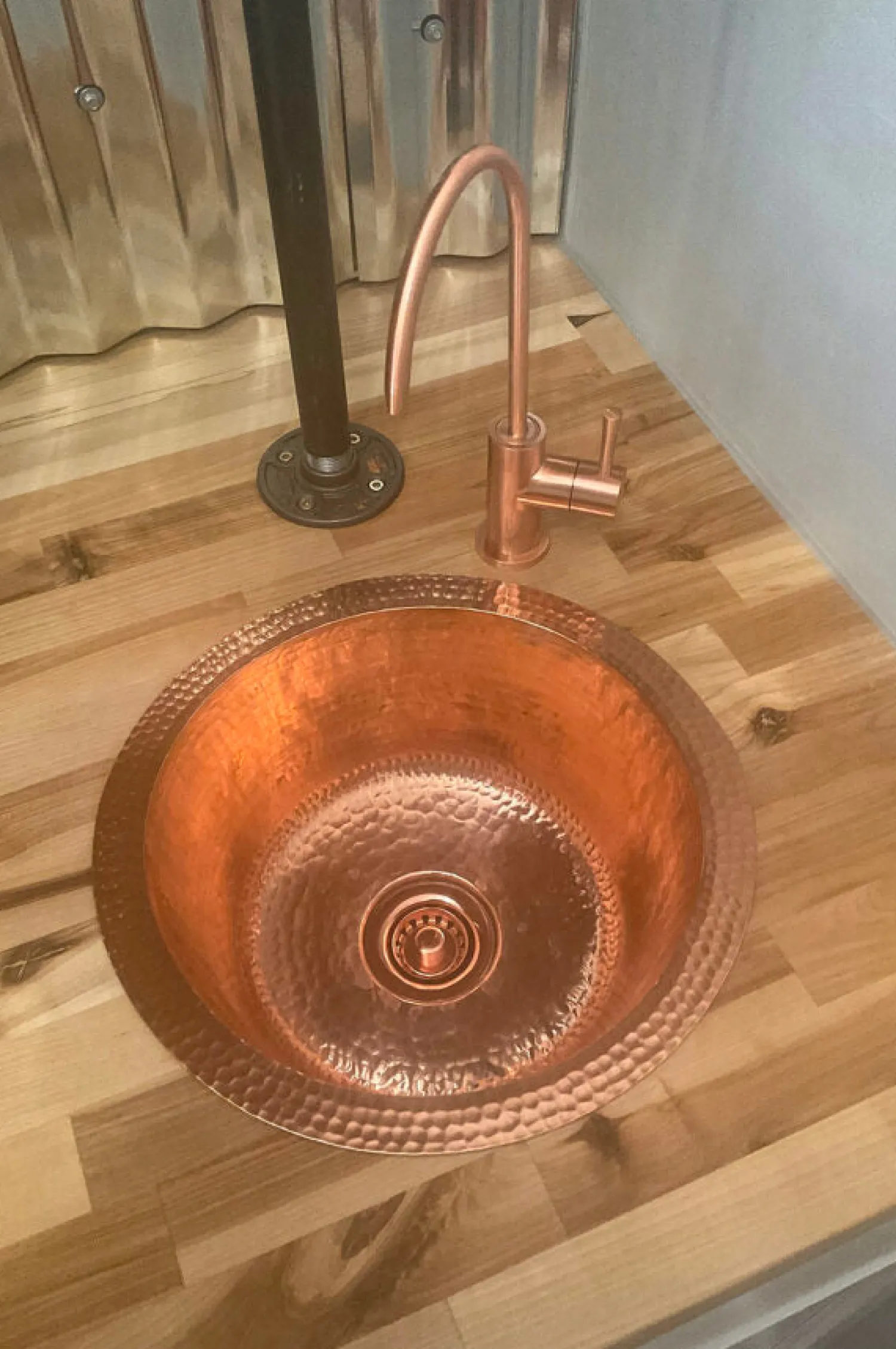 Best 12" Round Hammered Copper Bar Sink with 2" Drain Opening in Polished Copper Bar / Prep Sinks