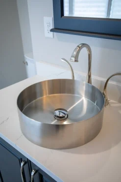 Discount 15" Round Stainless Steel Bathroom Vessel Sink with Drain in Silver Stainless Steel Sinks|Above Counter / Vessel Sinks