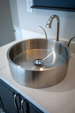 Best 15 3/4" Round Thick Rim Stainless Steel Bathroom Vessel Sink with Drain in Silver Stainless Steel Sinks|Above Counter / Vessel Sinks