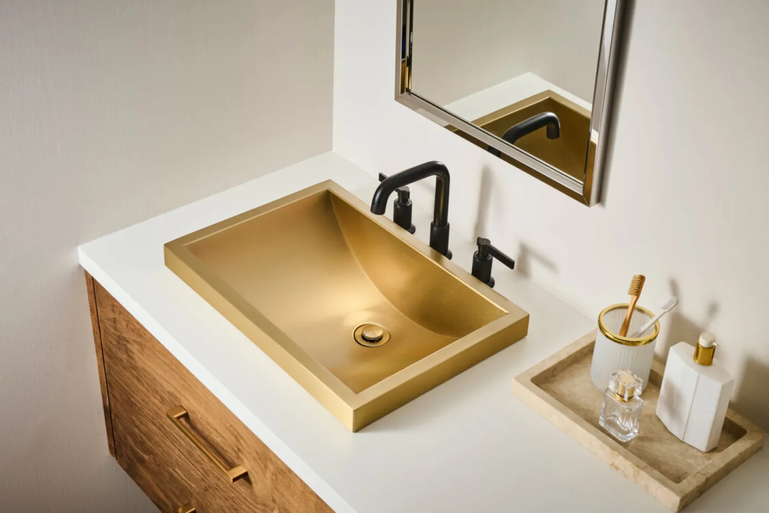 Best Barolo Two Handle Widespread Art Deco Modern Luxury Bathroom Faucet in Matte Black- RVF5236MB 8" Widespread