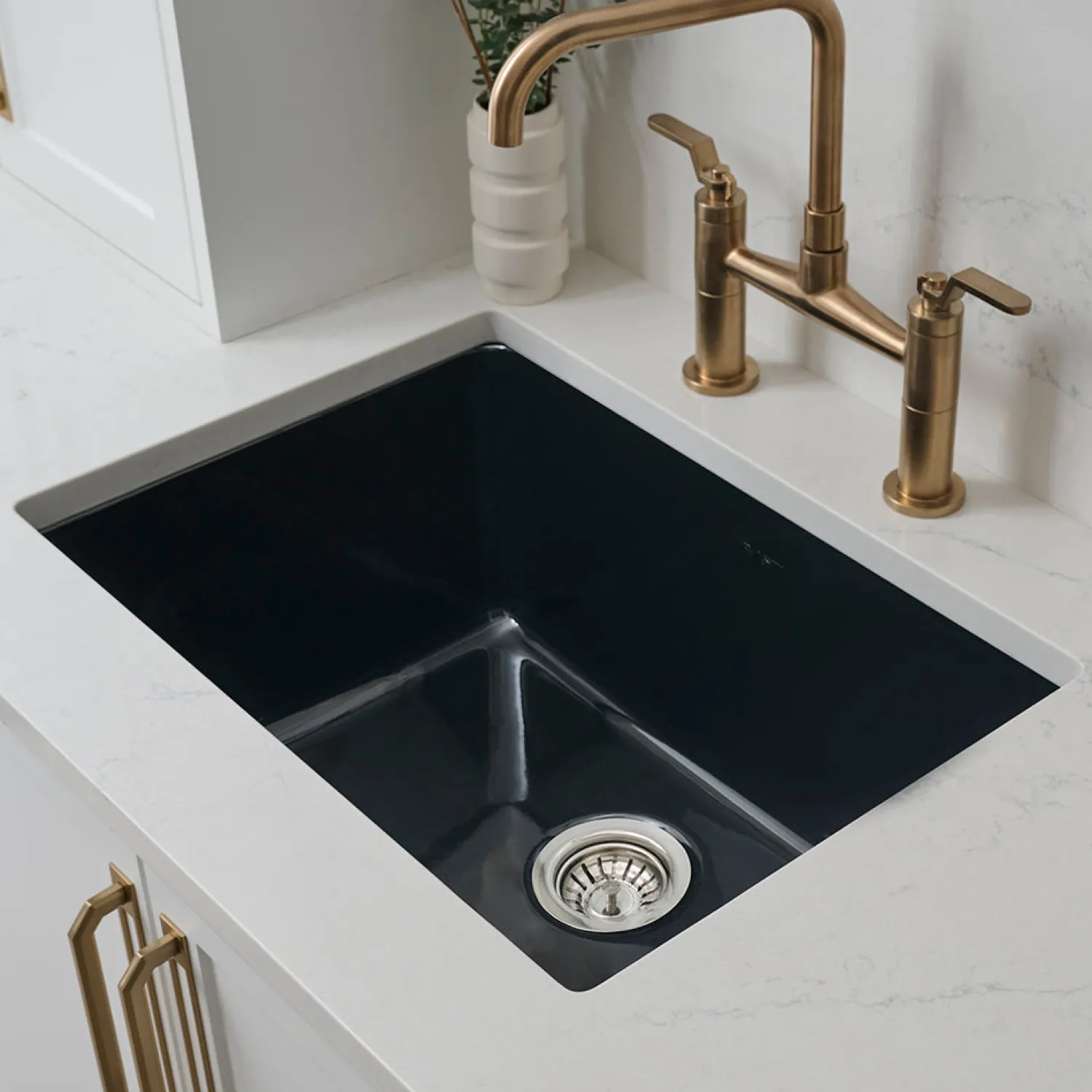 Hot 24" Fireclay Undermount / Topmount Single Bowl Kitchen Sink in Gloss Black Single Bowl Sinks|Undermount Sinks