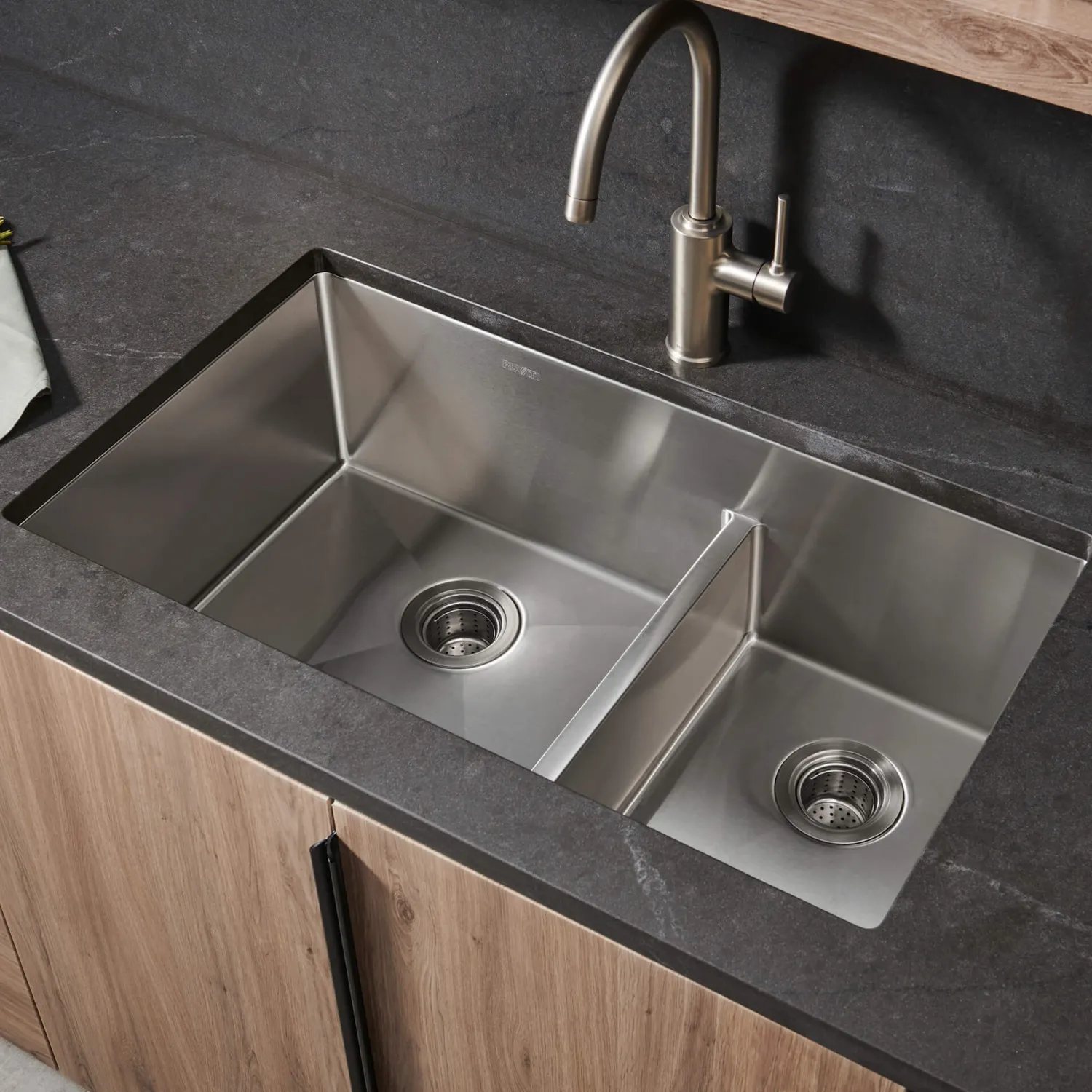 Outlet 30" Low-Divider 60/40 Double Bowl Kitchen Sink Stainless Steel Sinks|Double Bowl Sinks