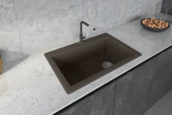 Clearance 33 x 22