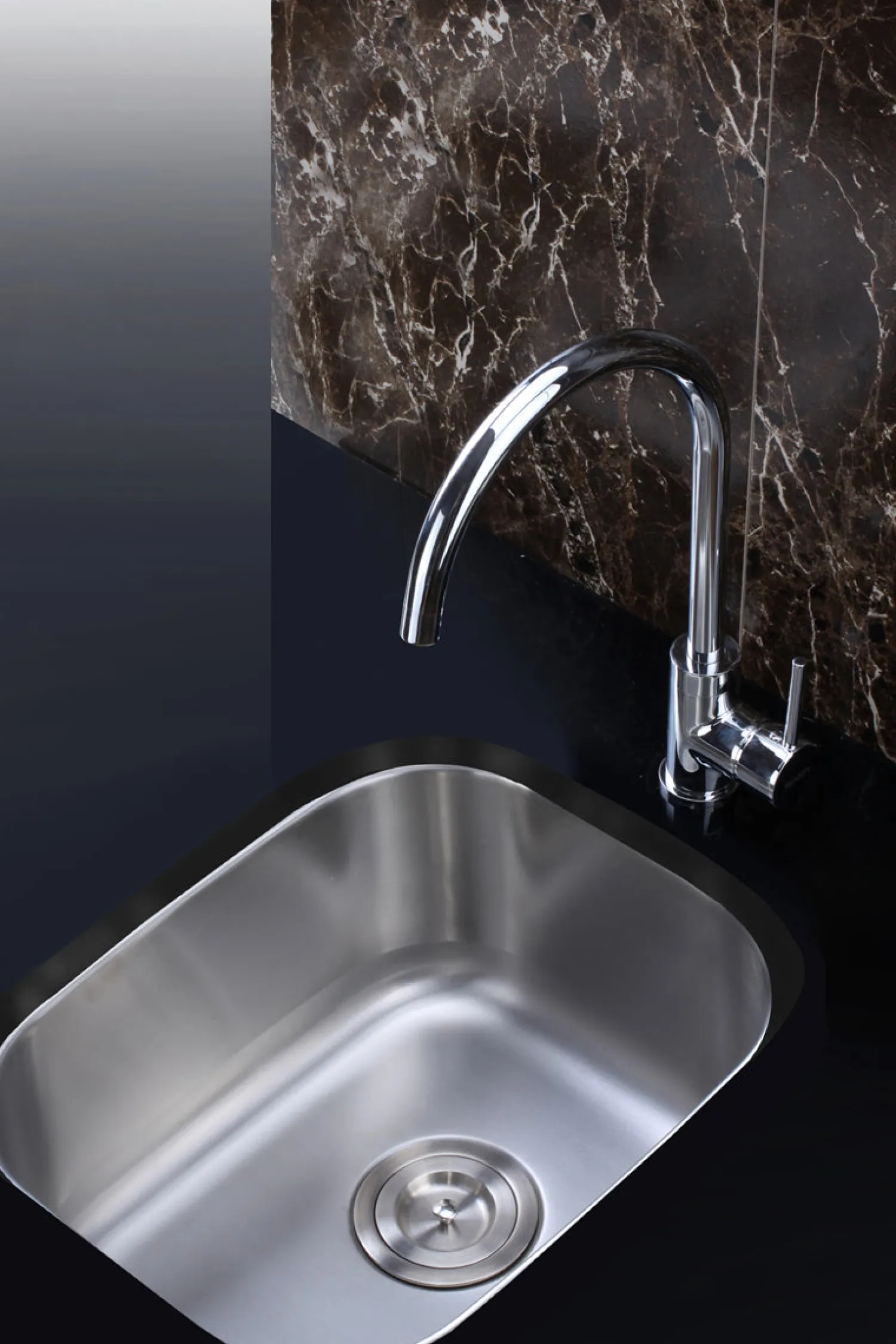 15 x 18" Undermount 16 Gauge Stainless Steel Bar Prep Sink Bar / Prep Sinks