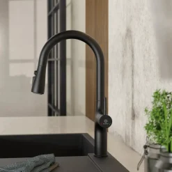 Hot Arched Pull-Down Kitchen Faucet in Matte Black Single Hole