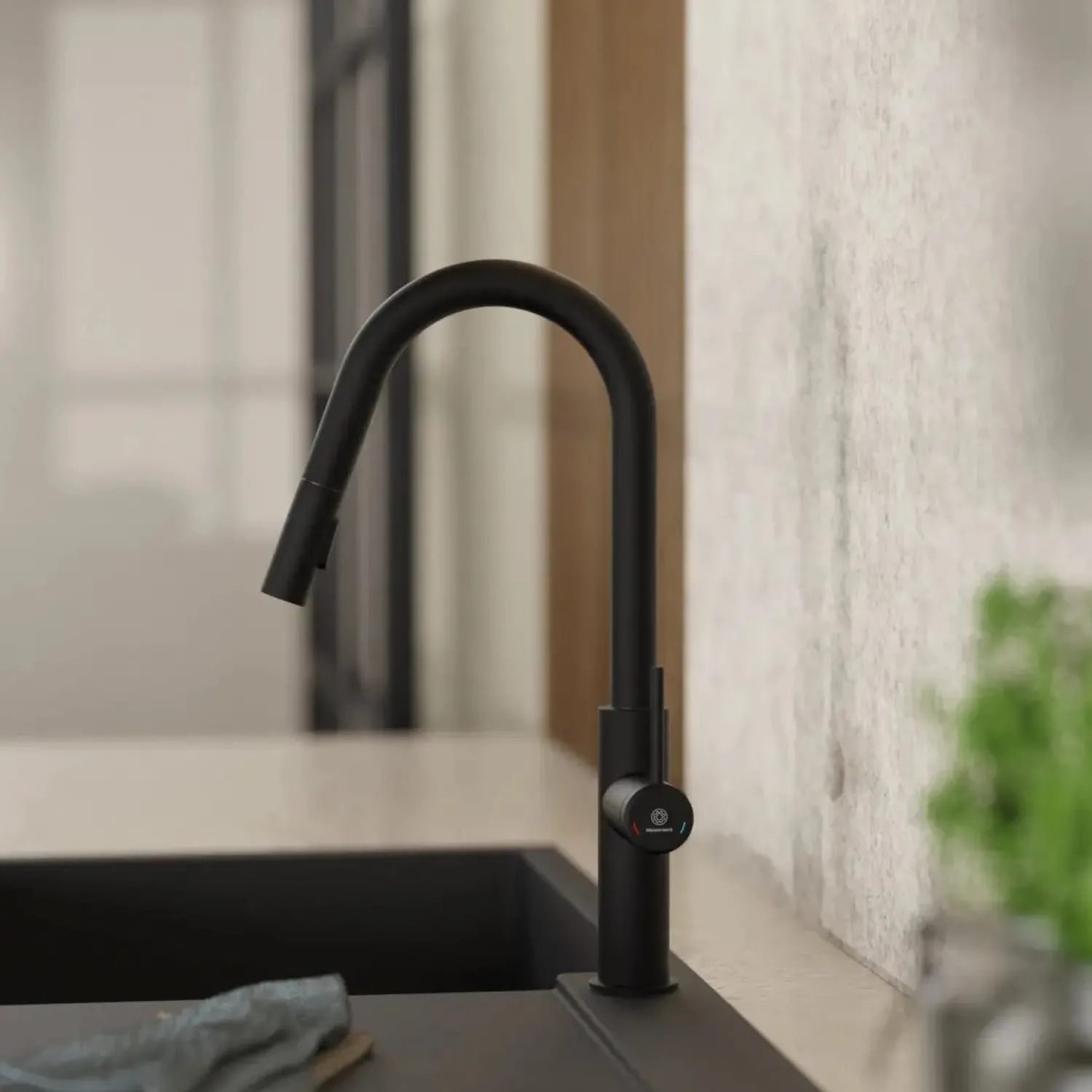 Kitchen Faucet with Curved Pull-Down Spout in Matte Black Single Hole