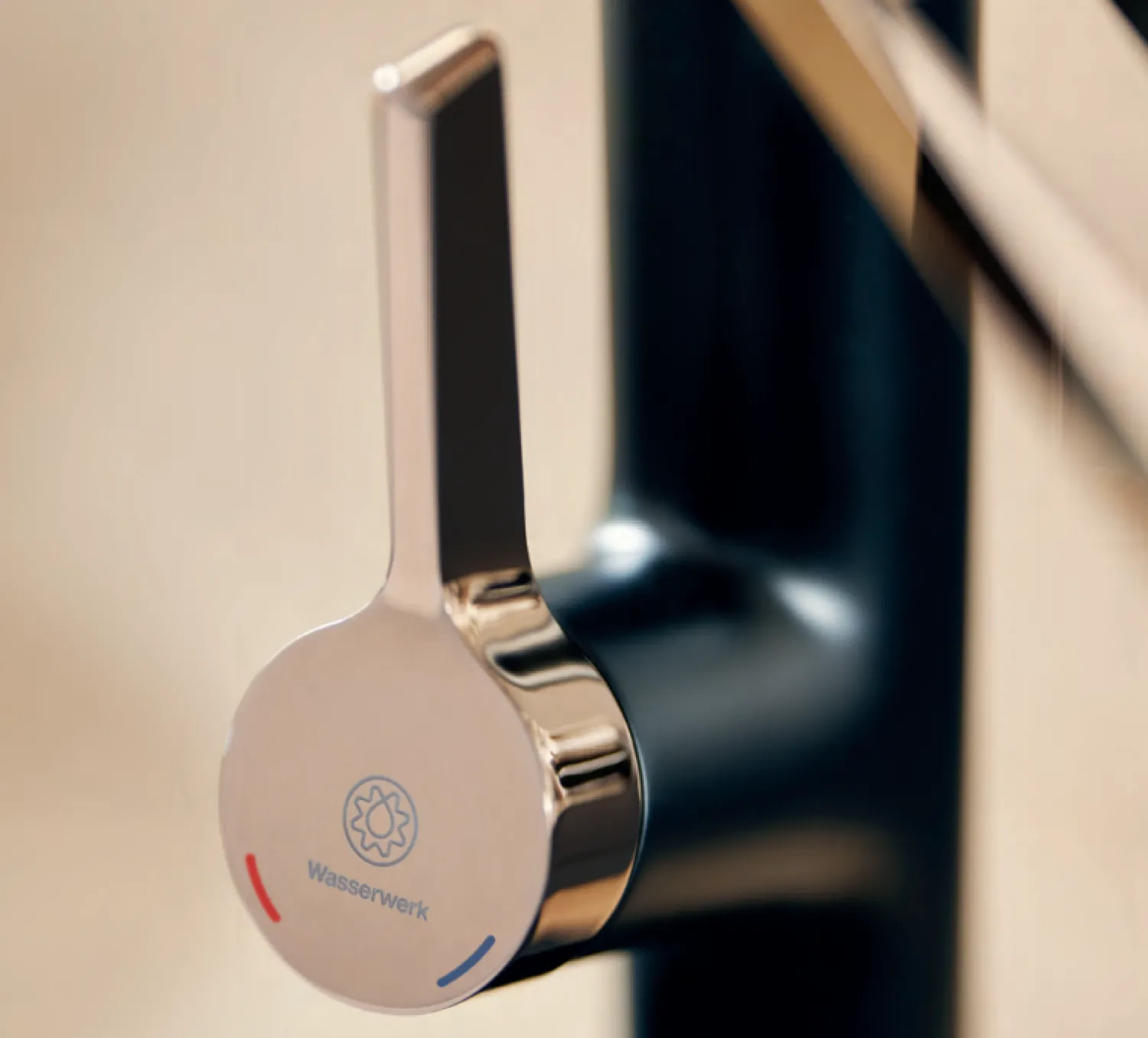 Outlet Single Hole Pull Down Kitchen Faucet | Matte Black & Rose Gold Single Hole