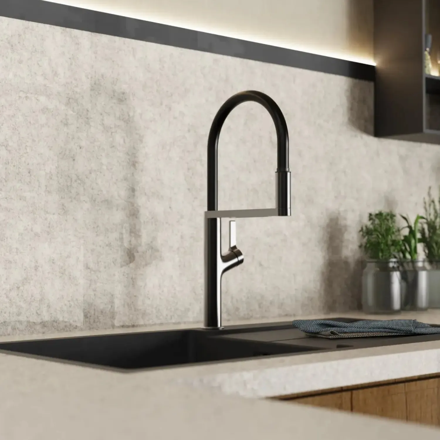 New Single Hole Pull Down Kitchen Faucet in Matte Graphite Single Hole