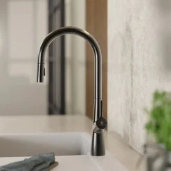 Single Hole Pull Down Kitchen Faucet in Matte Graphite Single Hole