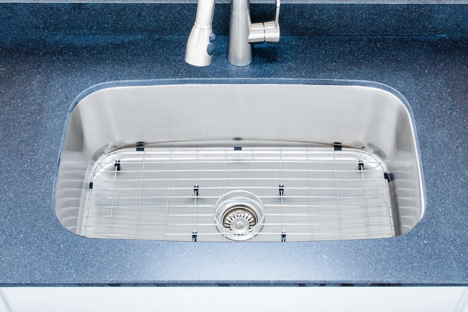 Online 32" 18-Gauge Single Bowl Undermount Stainless Steel Kitchen Sink Stainless Steel Sinks|Single Bowl Sinks